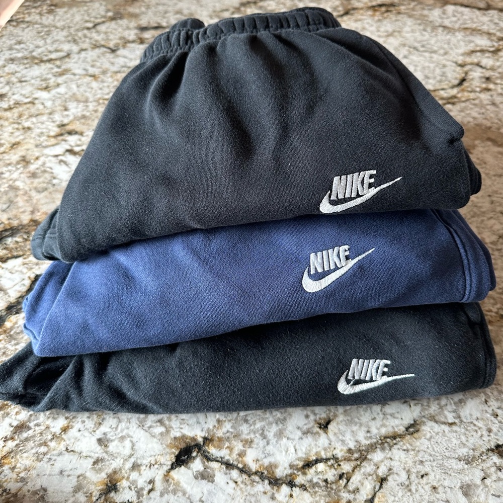 3 Prs. NIKE Jogger Pants
